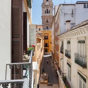 holidays2malaga-cathedral.hotelsinnerja.org/