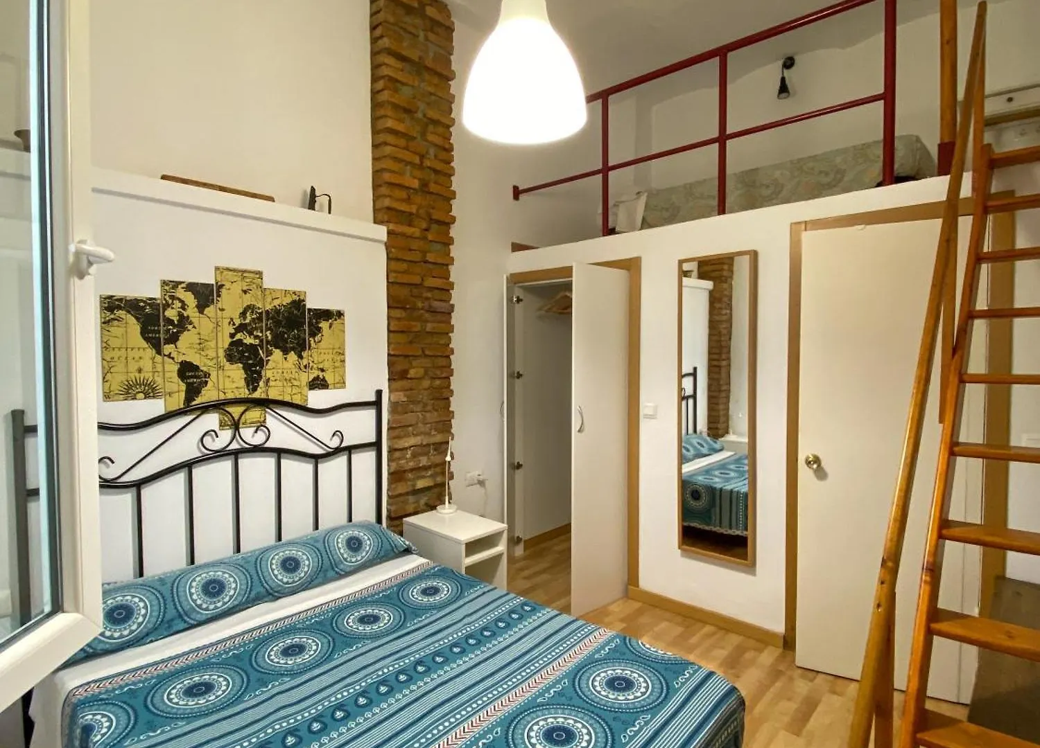 Apartamentos Fernando El Catolico Malaga 0*,